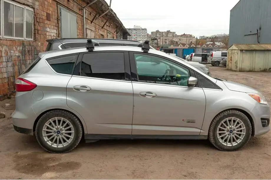 Ford C-Max/Grand C-Max 2010–2019 Střešní příčníky pro hladkou střechu (2 ks, Asaf V4) Fotografie 13