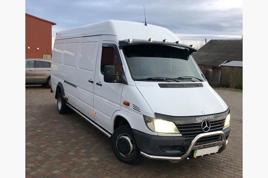 Mercedes Sprinter W901/902/903/904/905 1995–2006 Přední ochranný rám (bullbar) Exclusive (nerez) Fotografie 3