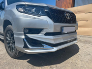 Toyota Land Cruiser Prado 150 2009–2023 Lip spoiler předního nárazníku Modelista V3-LED (2017-) Černá barva fotografie 5