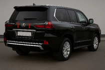 Lexus LX570/450d 2008–2022 Lišta nad registrační značkou BlackEdition (pro 2016+) fotografie 1