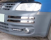 Volkswagen Caddy 2004–2010 Rohové kryty předního nárazníku (4 ks, nerez) Carmos - turecká ocel fotografie 1
