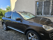 Porsche Cayenne 2003–2010 Střešní ližiny Skyport (šedé) fotografie 10