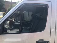 Mercedes Sprinter W901/902/903/904/905 1995–2006 Okenní deflektory (2 ks, Sunflex) fotografie 2