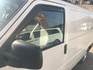 Volkswagen T4 Caravelle/Multivan 1990–2003 Ofuky oken (2 ks, TM Racing) fotografie 2