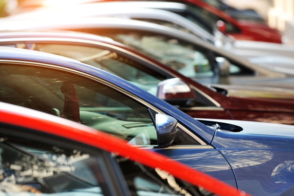 Jaké auto koupit začátečníkovi? Vybíráme ideální vůz na start
