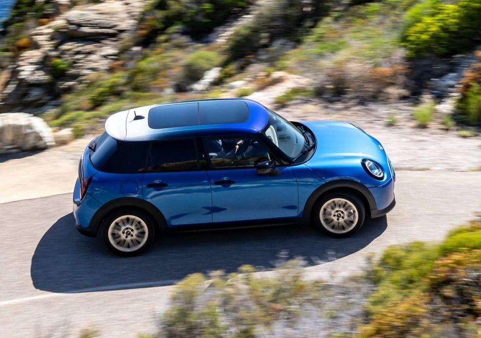 Test nového Mini Hatch (F65) 5-door: čtvrtá generace ikonického hatchbacku