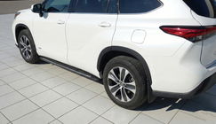 Toyota Highlander 2019– Boční nášlapy OEM (2024+, 2 ks, hliník) fotografie 1