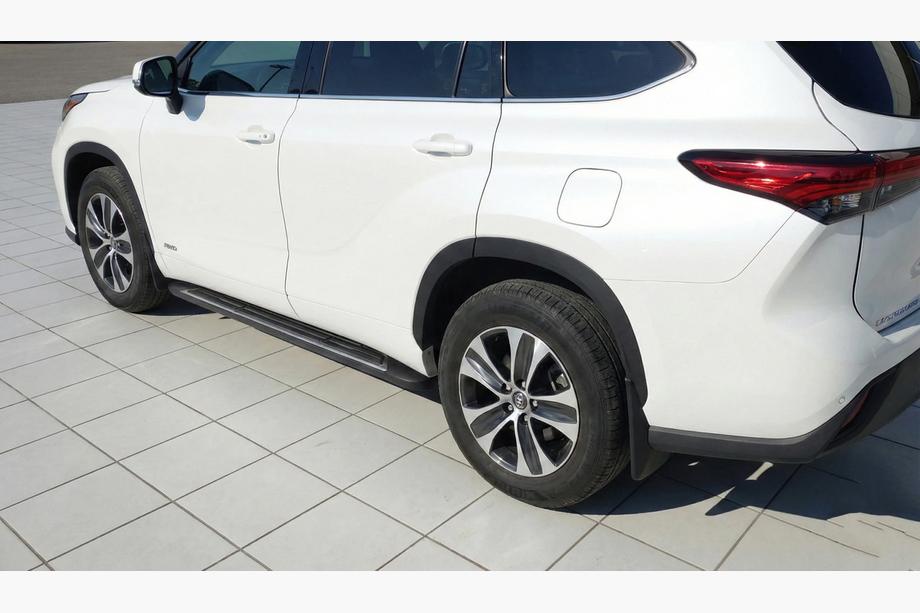 Toyota Highlander 2019– Boční nášlapy OEM (2024+, 2 ks, hliník) Image