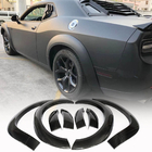 Dodge Challenger 2008–2023 Karbonové lemy blatníků (2015-2019) fotografie 1