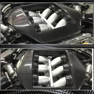 Karbonový kryt motoru (2009-2015) fotografie 4