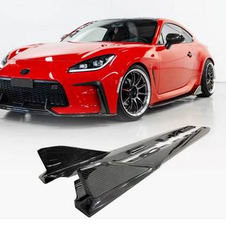 Boční prahy V3 (karbon) Subaru BRZ 2021– fotografie 1