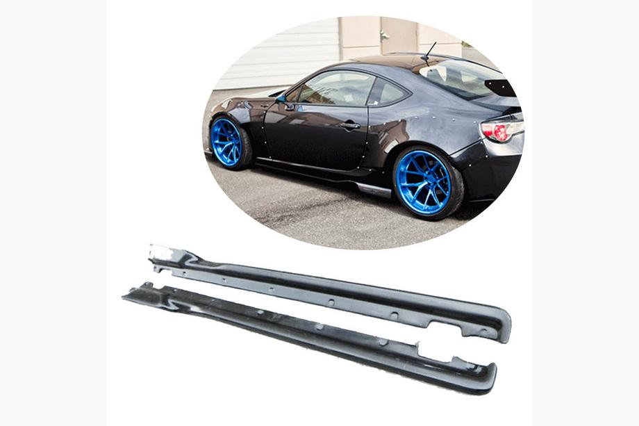 Subaru BRZ 2012–2021 Boční prahy V4 (karbon) Fotografie 1