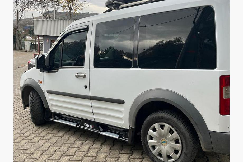 Ford Connect 2002–2006 Boční nášlapy Sorento-style (EuroCap) Image