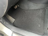 Toyota Avensis 2003–2009 Autokoberce EVA V-2 (černé) fotografie 2