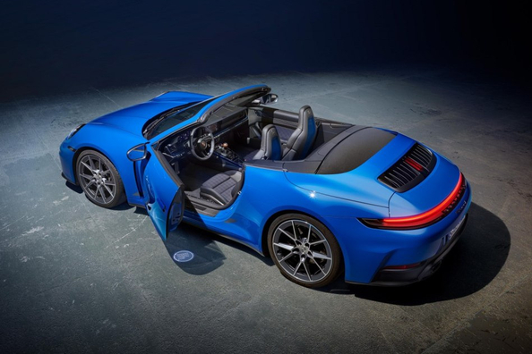 Recenze Porsche 911 Carrera Cabriolet 2024: technické údaje Fotografie 2