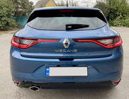 Renault Megane IV 2016–2025 Nápis Megane 908923633r (270 mm x 25 mm) fotografie 1