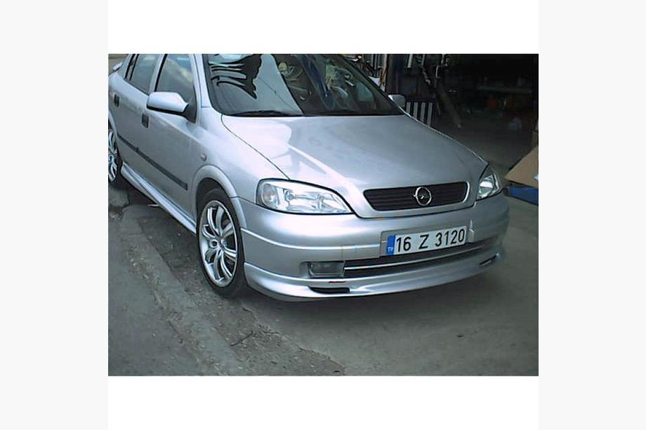 Opel Astra G Classic 1998–2012 Přední spodní nástavec HB (k lakování) Image
