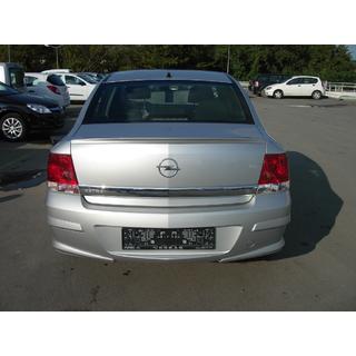 Zadní spodní difuzor Sedan (k lakování) Opel Astra H 2004–2013 fotografie 3