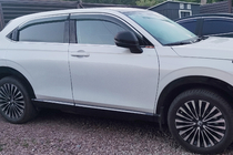 Honda eNS1 2022– Okenní deflektory s chromovanou lištou Niken Luxury (EU/Asia, 4 ks) fotografie 1
