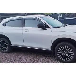 Okenní deflektory s chromovanou lištou Niken Luxury (EU/Asia, 4 ks) fotografie 1