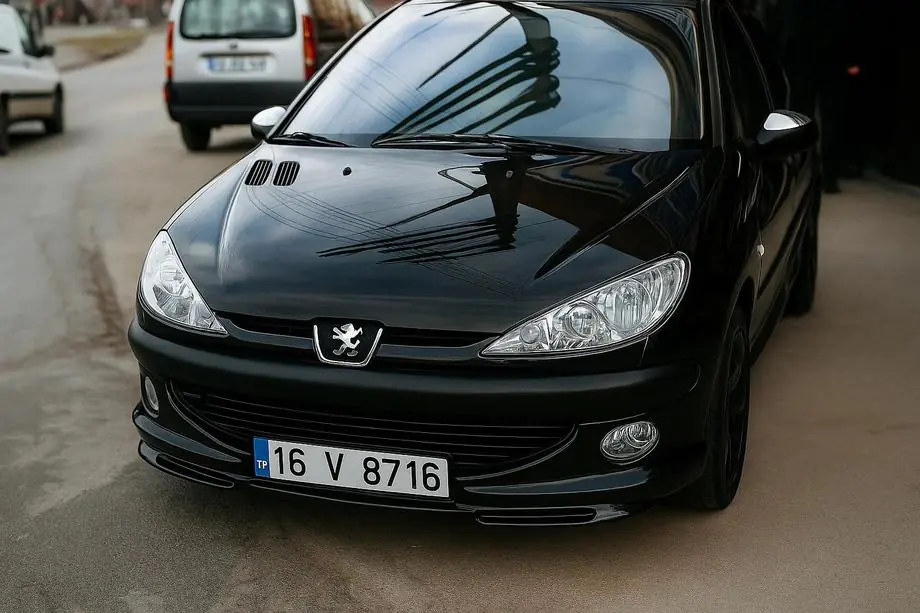 Peugeot 206 1998–2024 Přední spodní nástavec nárazníku (k lakování) Image