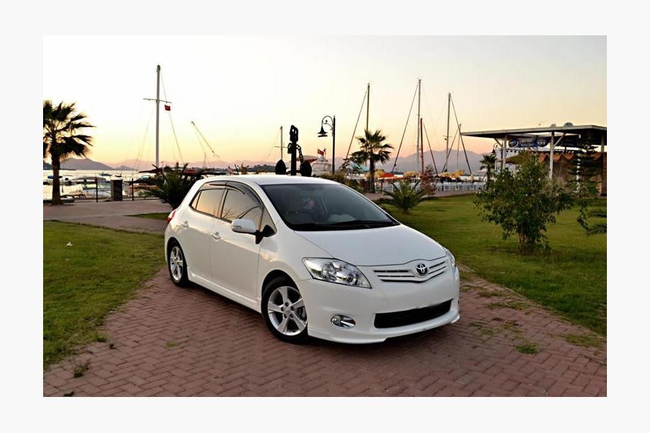 Toyota Auris 2007–2012 Boční prahy (k lakování) Image
