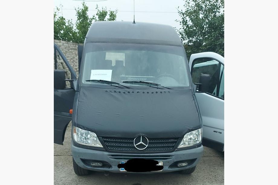 Mercedes Sprinter W901/902/903/904/905 1995–2006 Koženkový kryt kapoty Fotografie 7