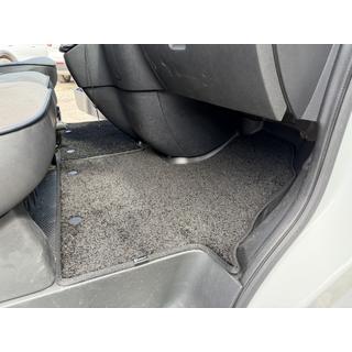 Textilní autokoberce Deluxe (2 ks, černé) Fiat Talento 2016– fotografie 2