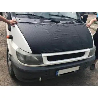 Bra na kapotu (2000-2006, koženka)