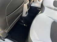 Jeep Compass 2006–2016 Textilní autokoberce Deluxe (černé) fotografie 4