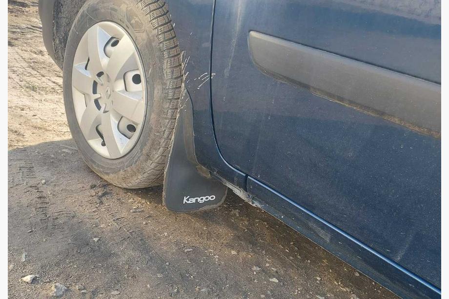 Renault Kangoo 2008–2020 Přední zástěrky Turecko (2 ks) Image
