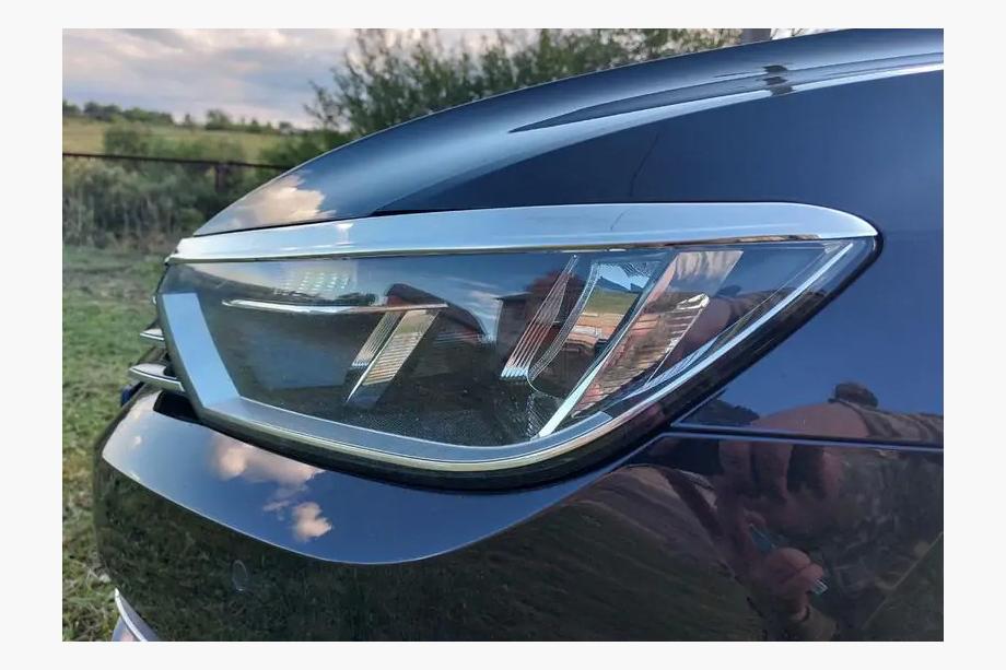 Volkswagen Passat B8 2015–2023 Chromové kryty světlometů (2015-2018, 2 ks, nerez) Image
