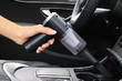 Vyplatí se koupit automobilový vysavač? Pro a proti fotografie 1