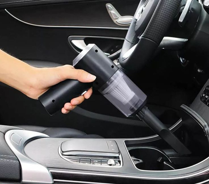 Vyplatí se koupit automobilový vysavač? Pro a proti