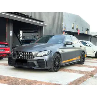 Sada body kitu se zadním difuzorem (design Black Mamba C63GT) fotografie 1