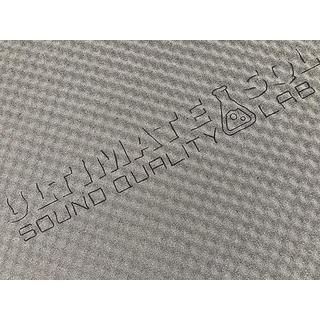 Zvukově absorpční plát z akustického molitanu ULTIMATE SQL A 15NET 15 mm (75×100 cm) fotografie 1