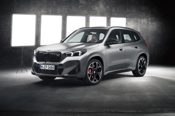 Recenze BMW X1 M35i (U11): sportovní kompaktní crossover