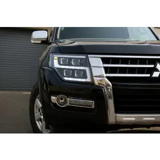 Přední světlomety LXR Mitsubishi Pajero Wagon IV 2006–2021 fotografie 2