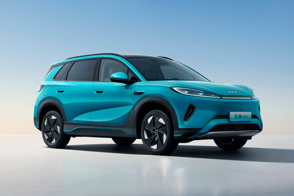 Recenze elektrického BYD Sea Lion 05: kompaktní elektrické SUV