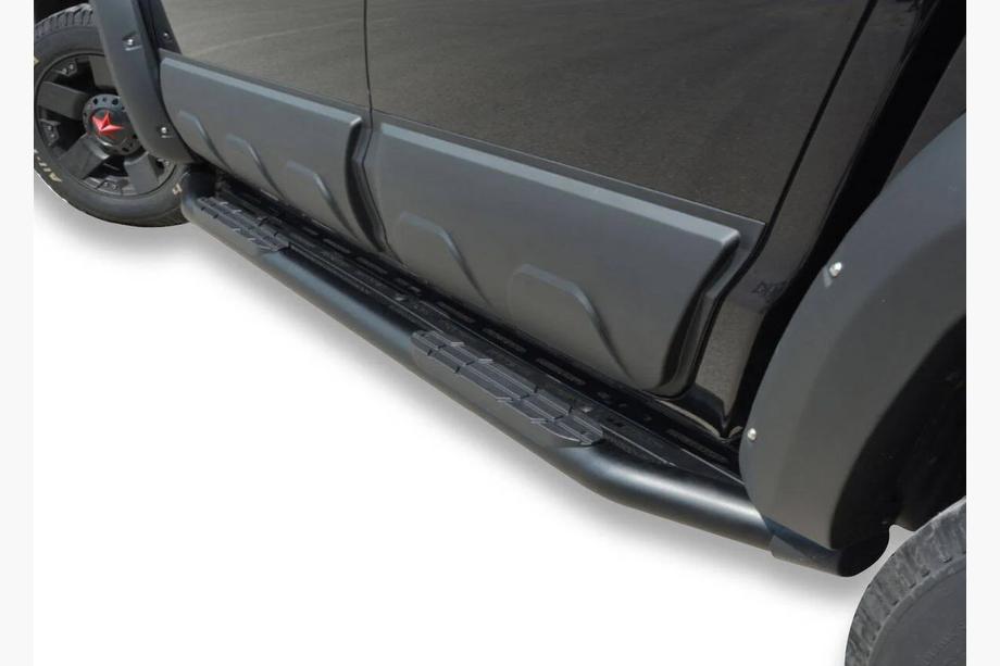 Volkswagen Amarok 2022– Boční nášlapy Amazon Black (2 ks, černé) Image