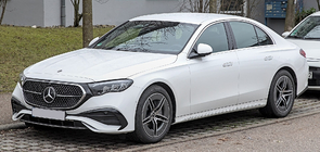 Mercedes E-сlass W214 2023– Přední nárazník AMG-Line fotografie 1