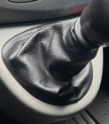 Renault Trafic 2001–2015 Kožená manžeta řadicí páky fotografie 9