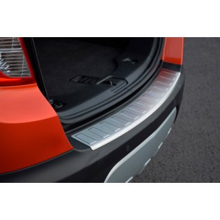 Ochranná lišta na zadní nárazník OmsaLine (nerez) Chevrolet Trax 2012–2023 fotografie 1