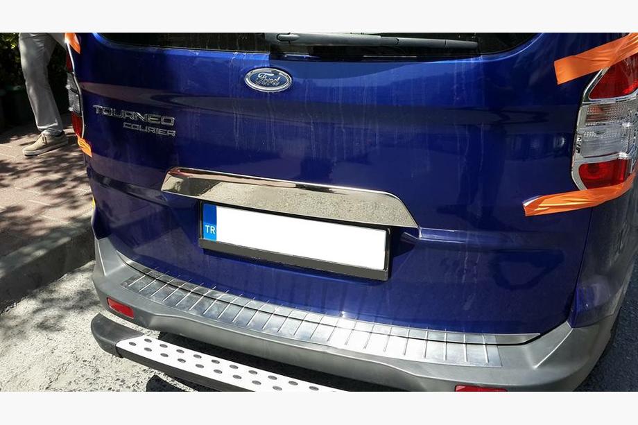 Ford Courier 2014–2023 Lišta nad SPZ (nerez) OmsaLine – italská nerezová ocel Image