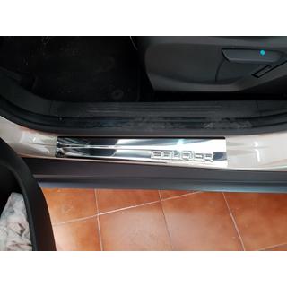 Nerezové kryty prahů OmsaLine (4 ks, nerez) Ford Courier 2014–2023 fotografie 4