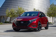 Nissan Versa: Modernizovaný cenově dostupný sedan fotografie 4