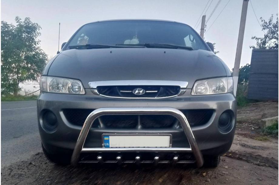 Hyundai H200, H1, Starex 1998–2007 Přední ochranný rám (bull bar) WT003 (nerez) Fotografie 1