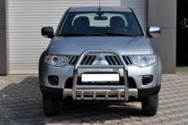 Mitsubishi L200 2006–2015 Přední ochranný rám QT007 (nerez) fotografie 3