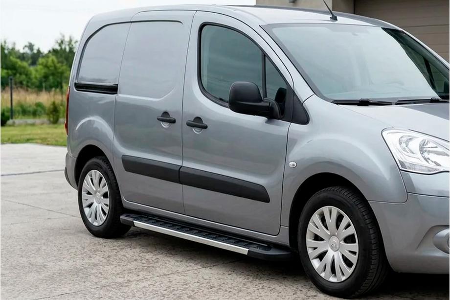 Peugeot Partner Tepee 2008–2018 Boční nášlapy RedLine V1 (2 ks, hliník) Image