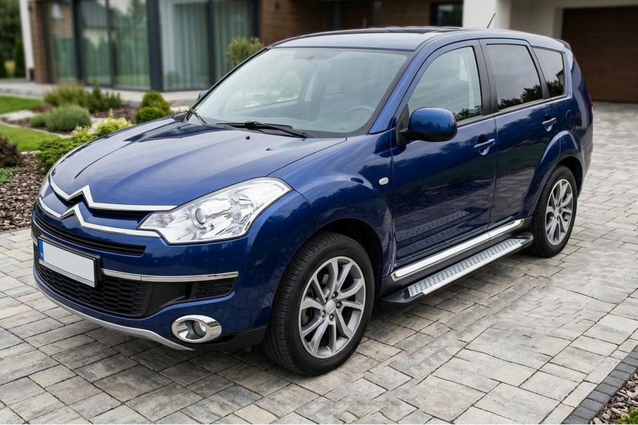 Citroen C-Crosser 2007–2013 Boční nášlapy Allmond (2 ks, hliník) Image